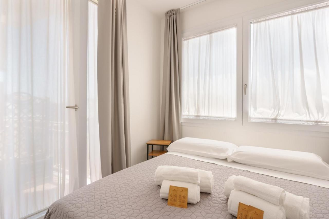 Lumiere Rooms - Eja Sardinia Cagliari Ngoại thất bức ảnh