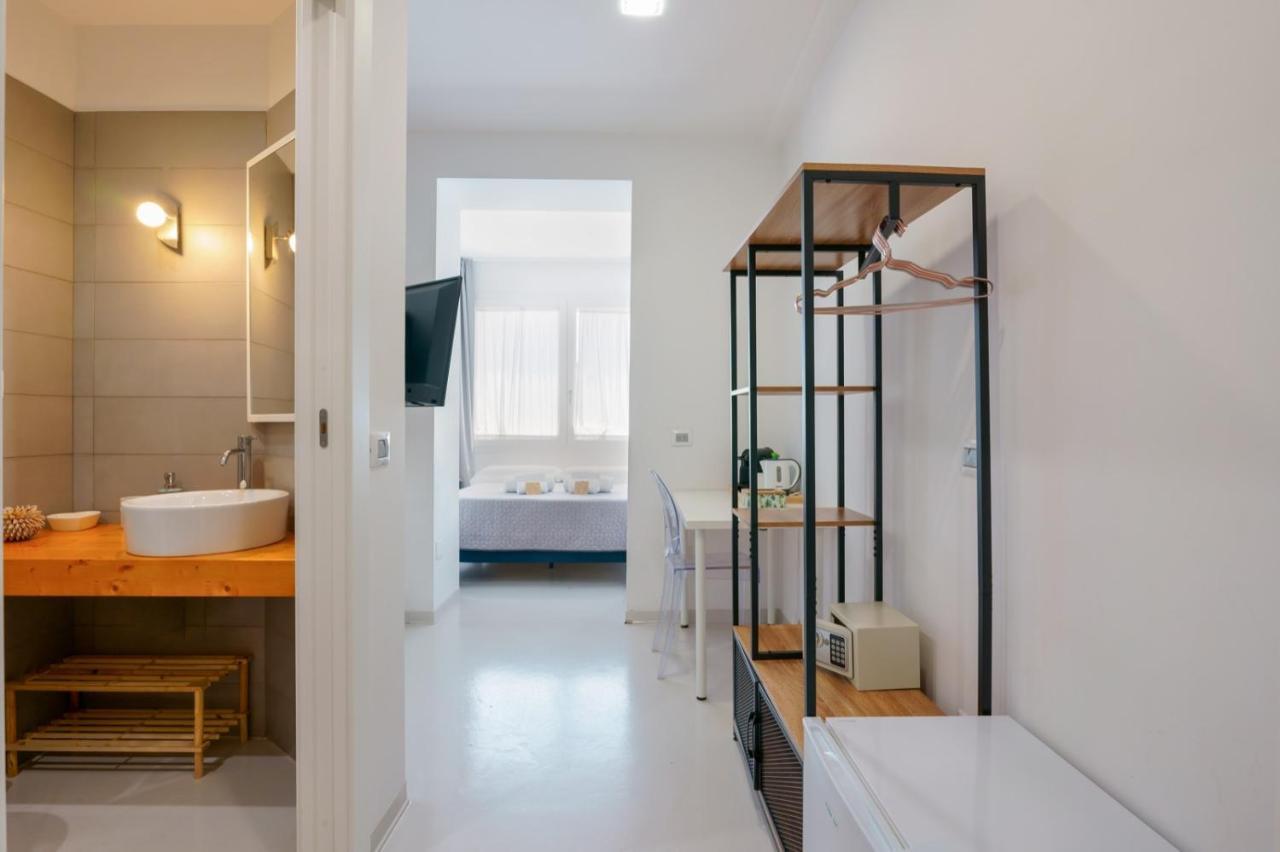 Lumiere Rooms - Eja Sardinia Cagliari Ngoại thất bức ảnh