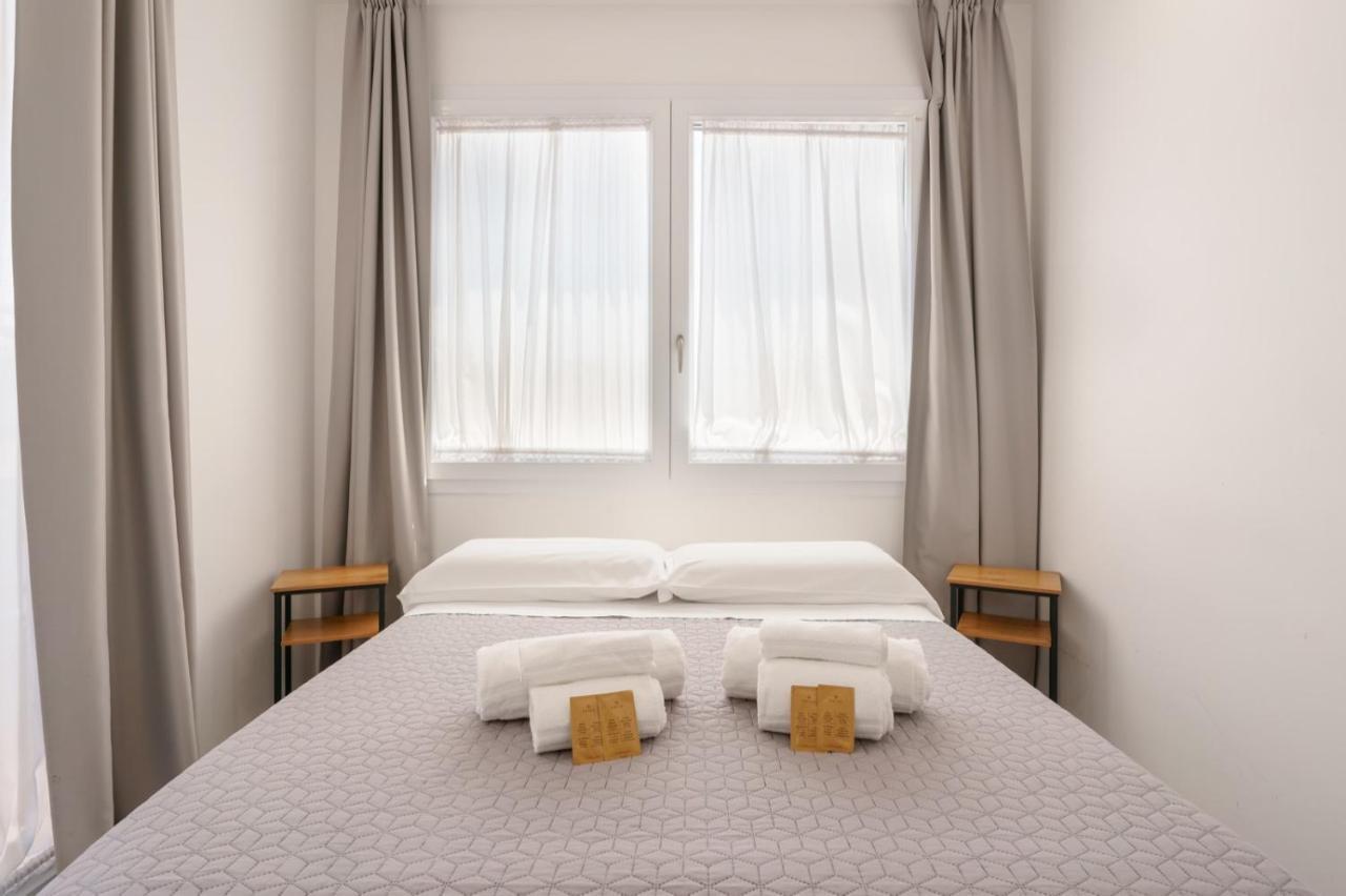 Lumiere Rooms - Eja Sardinia Cagliari Ngoại thất bức ảnh