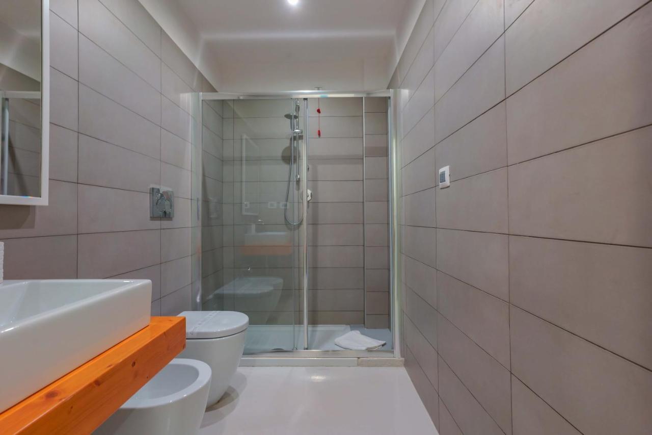 Lumiere Rooms - Eja Sardinia Cagliari Ngoại thất bức ảnh