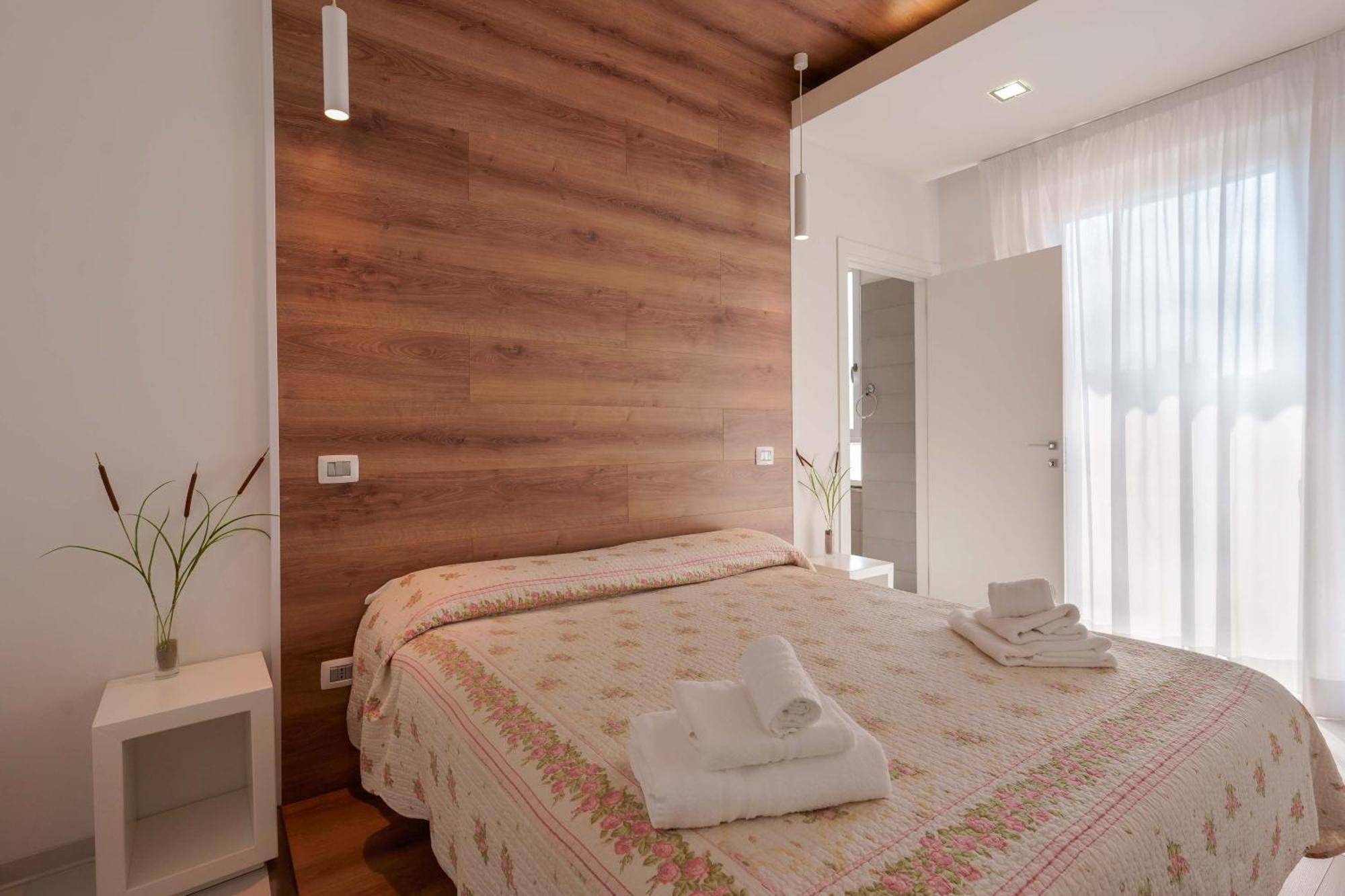 Lumiere Rooms - Eja Sardinia Cagliari Ngoại thất bức ảnh