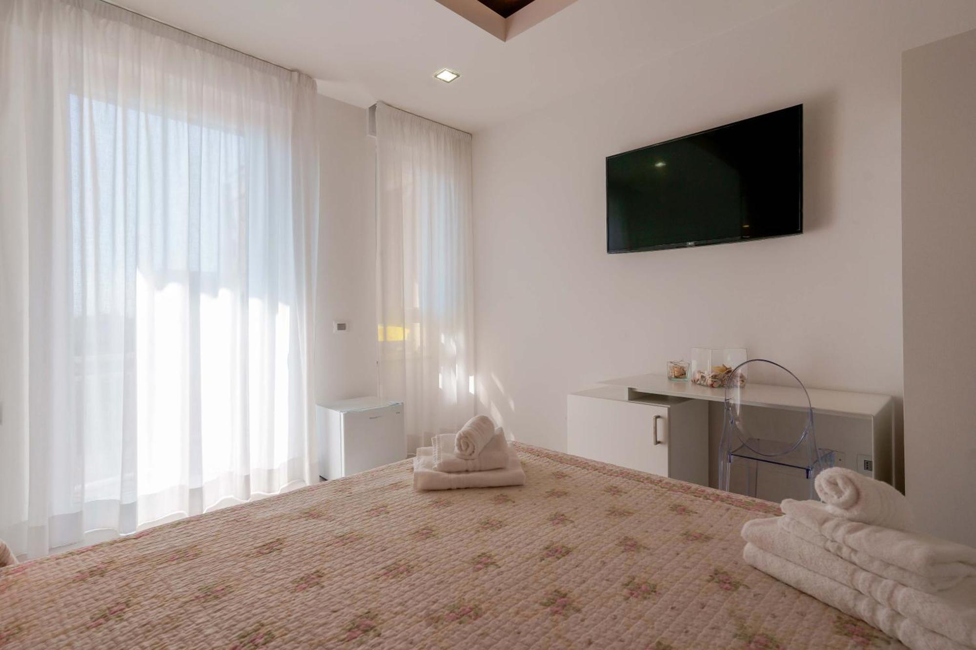 Lumiere Rooms - Eja Sardinia Cagliari Ngoại thất bức ảnh